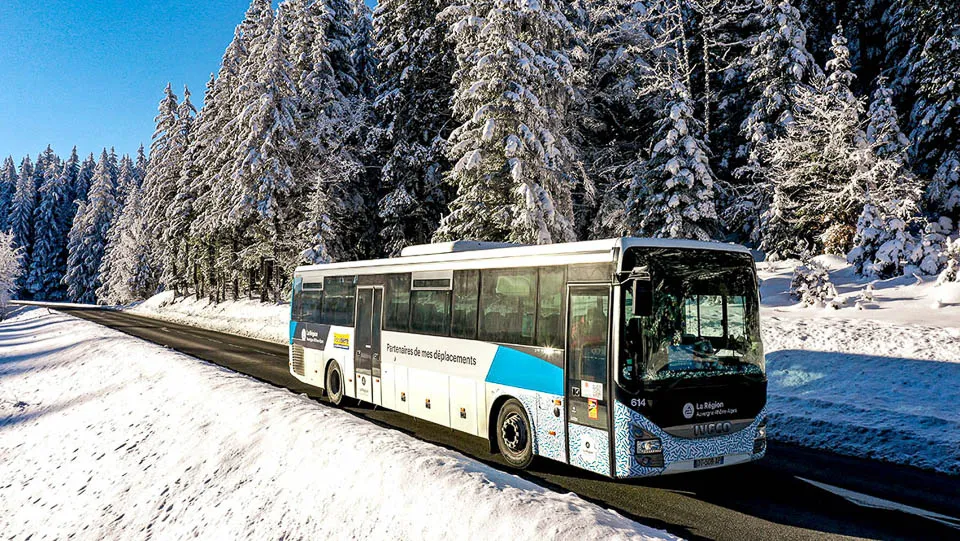 Transaltitude bus