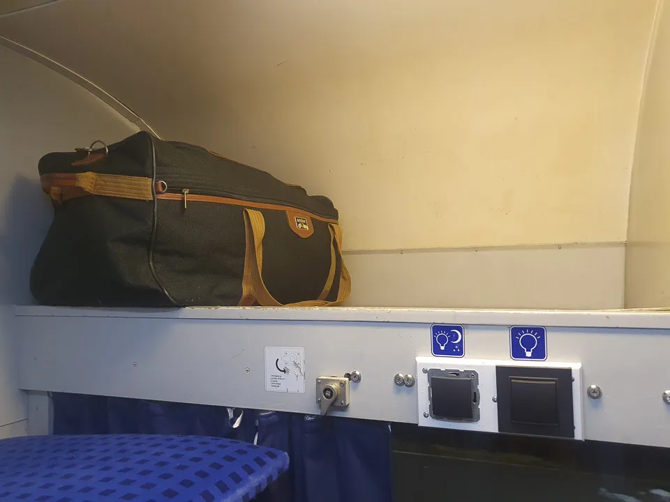Travelski Night Express